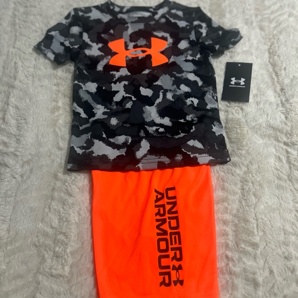 NWT Under Armour Boys Camo T-Shirt & Orange Shorts Matching Set | Size 2T
